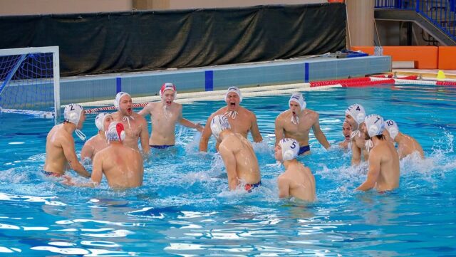 IL CLUB AQUATICO CHIUDE USCENDO A TESTA  ALTA DAL DERBY